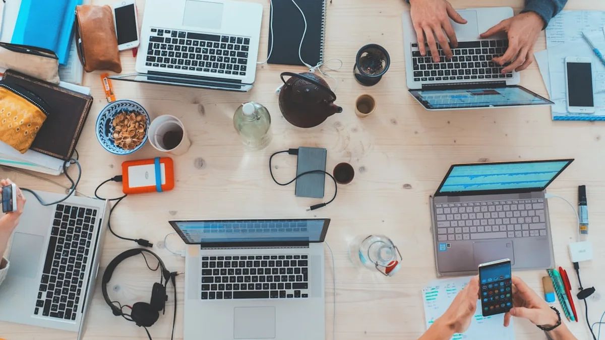 Protéger ses comptes en ligne : l'art de faire simple